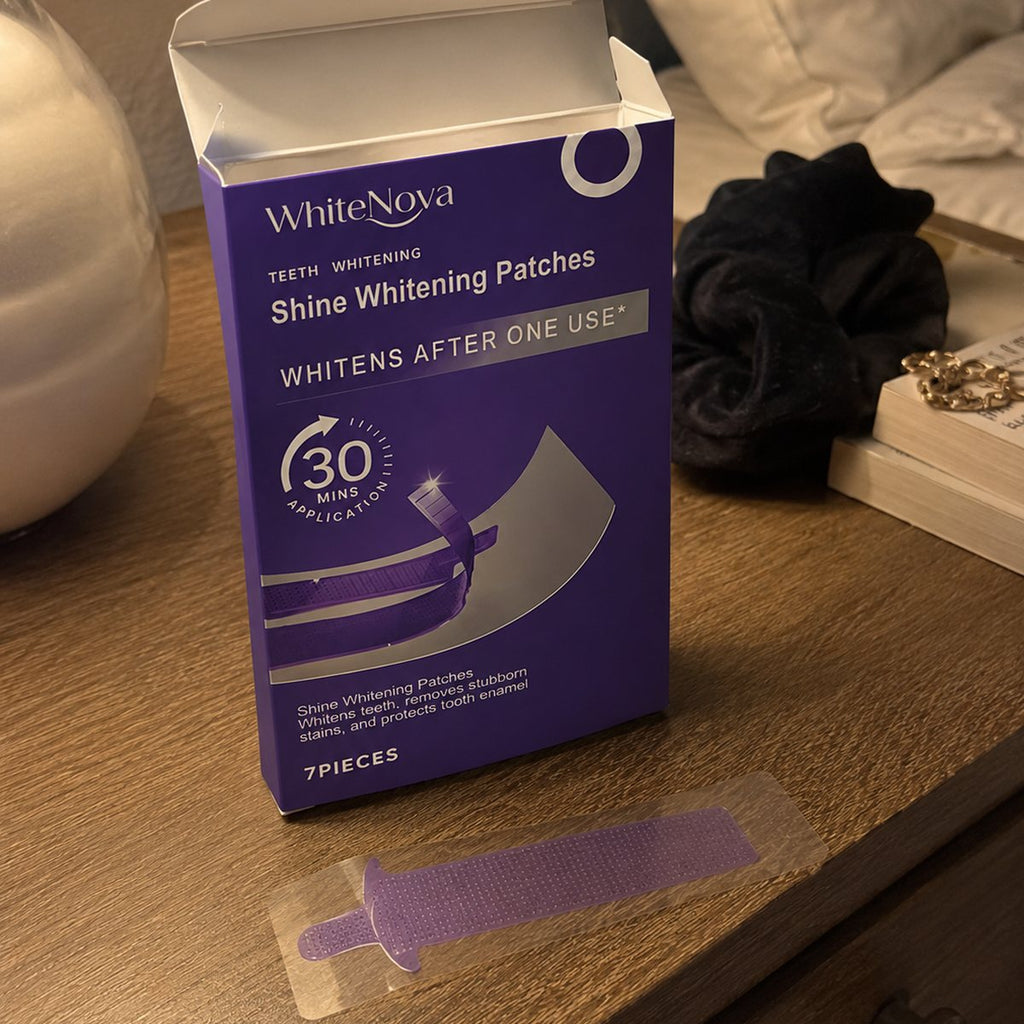 Caja de tiritas blanqueadoras WhiteNova abierta